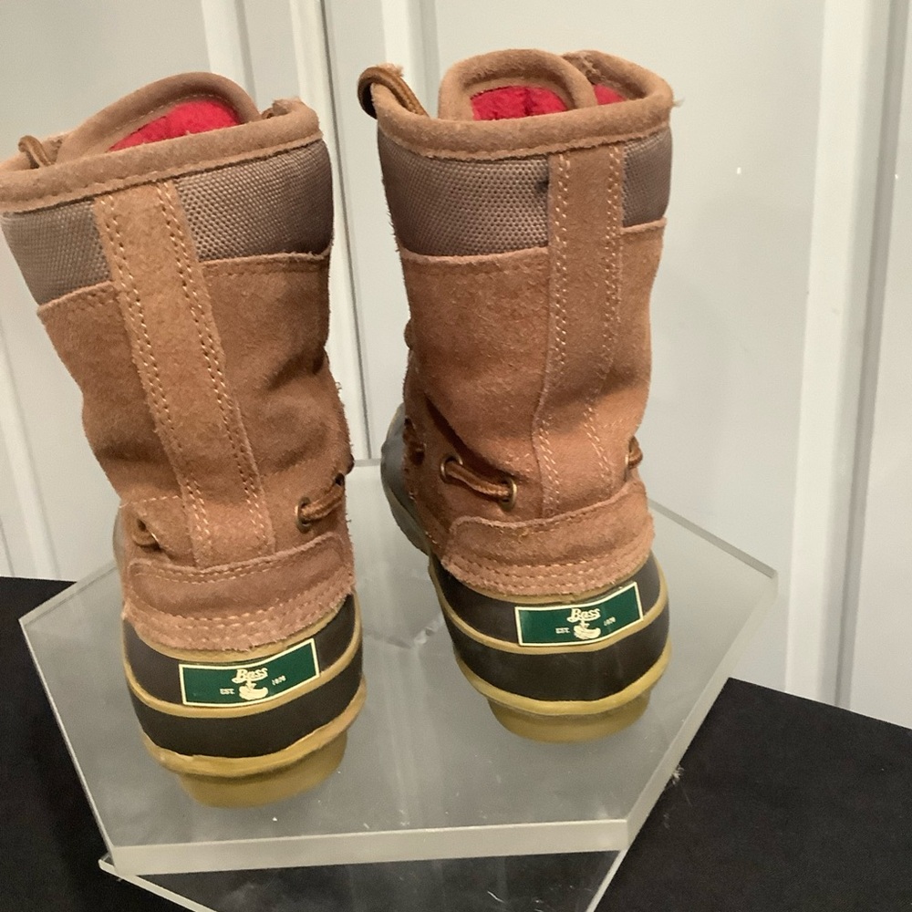 G.H. Bass & Co. Brown and Black Winter Boots - Picture 2 of 15